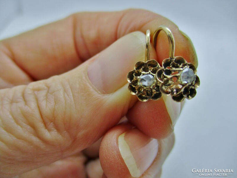 Gyönyörű antik 14kt aranyfülbevaló gyémántokkal 0,2ct
