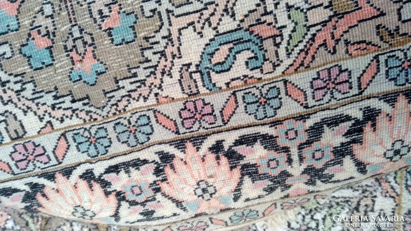 Silk carpet