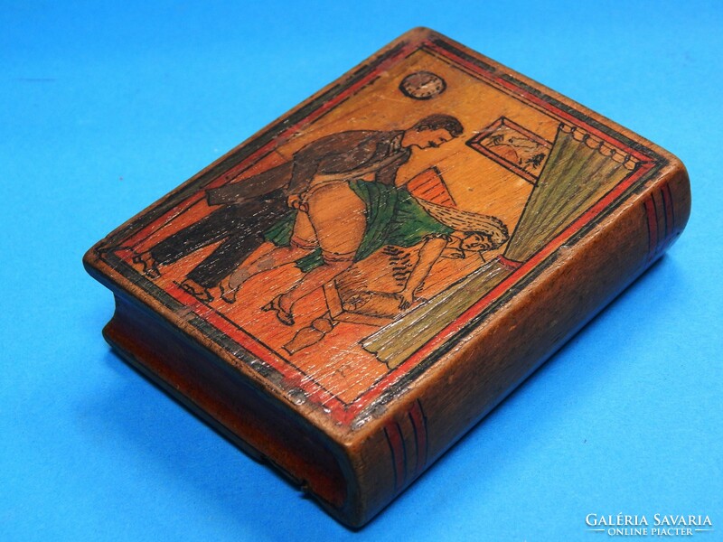 A real rarity, erotic card box from the xx. No. From the beginning