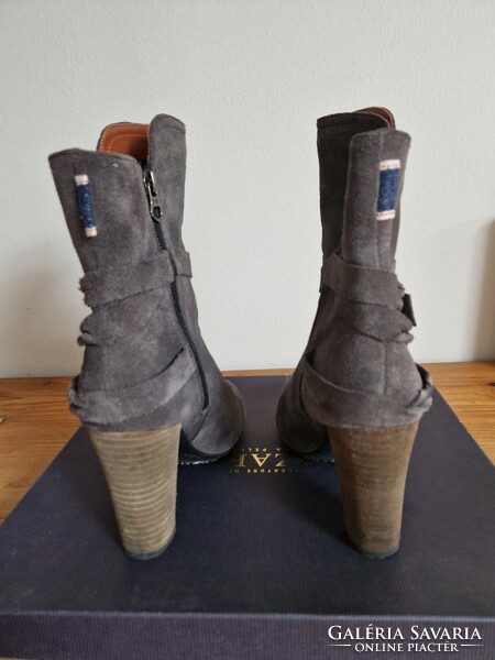 Tommy hilfiger women's suede leather boots size 38