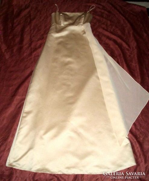 Szatén bézs maxi ruha Alfred Angelo h: 140 cm mb: 80 cm