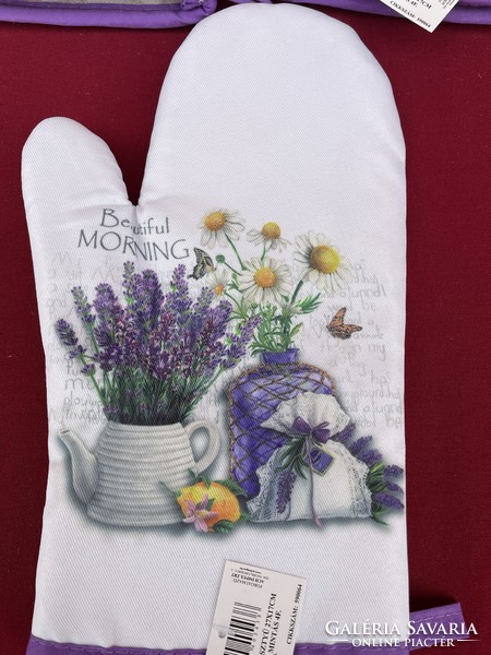 Beautiful morning beautiful new lavender dish gloves and oven mitts as a gift for Christmas