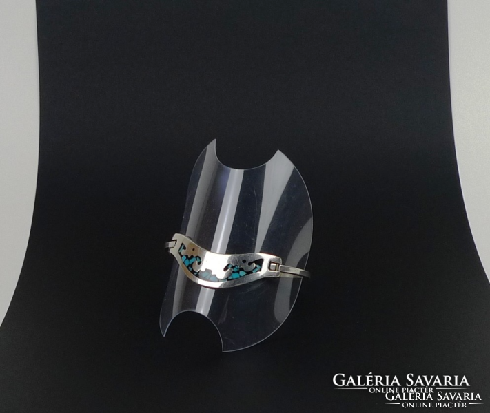 Silver bracelet with enamel insert