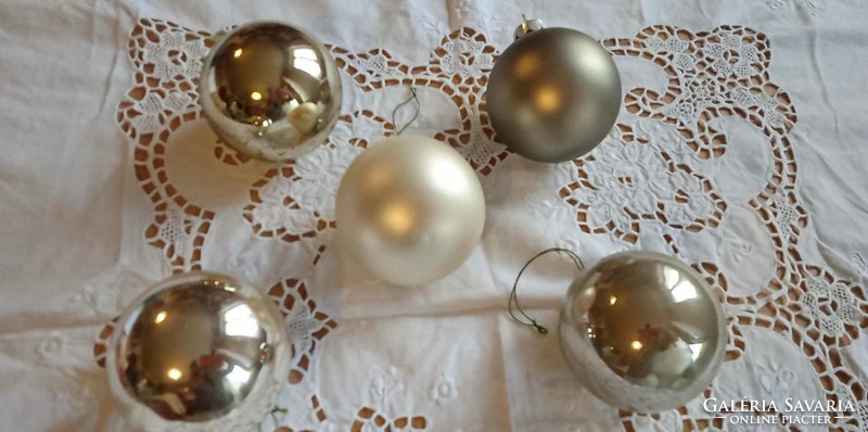 Christmas tree decoration 5 different silver ball ornaments glass ornaments large size