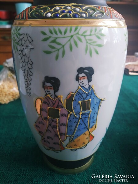 Japanese satsuma vase 18 cm for sale