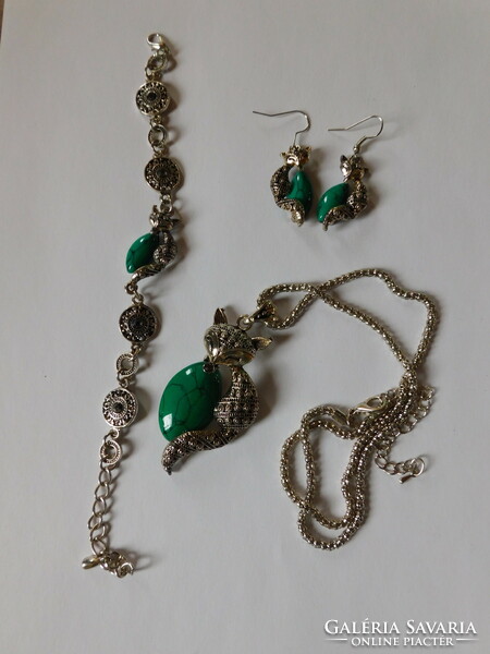 Fox jewelry set (chain, earrings, bracelet)