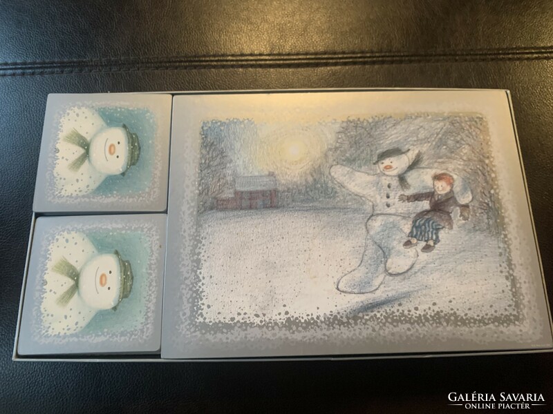 The snowman is a phenomenal plate and coaster set