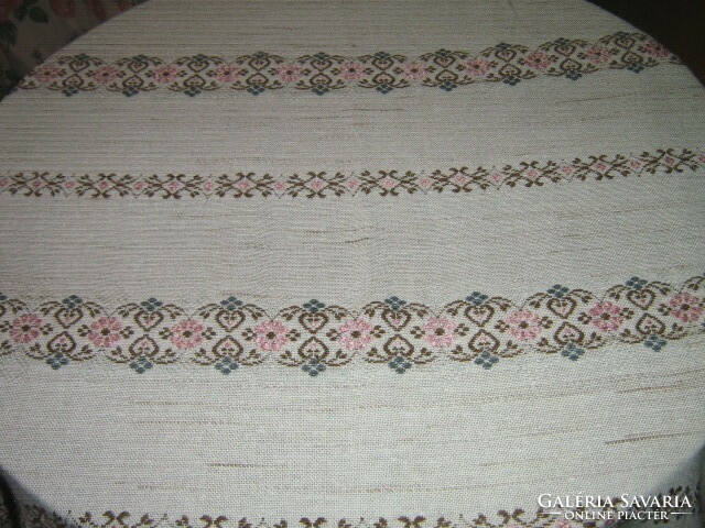 Beautiful vintage style elegant pink floral woven curtain