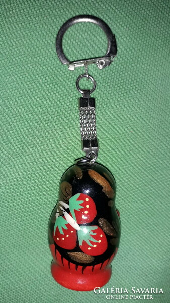 Retro traffic goods cccp hand-painted wooden key ring matryoshka doll figure cannot be opened according to the pictures