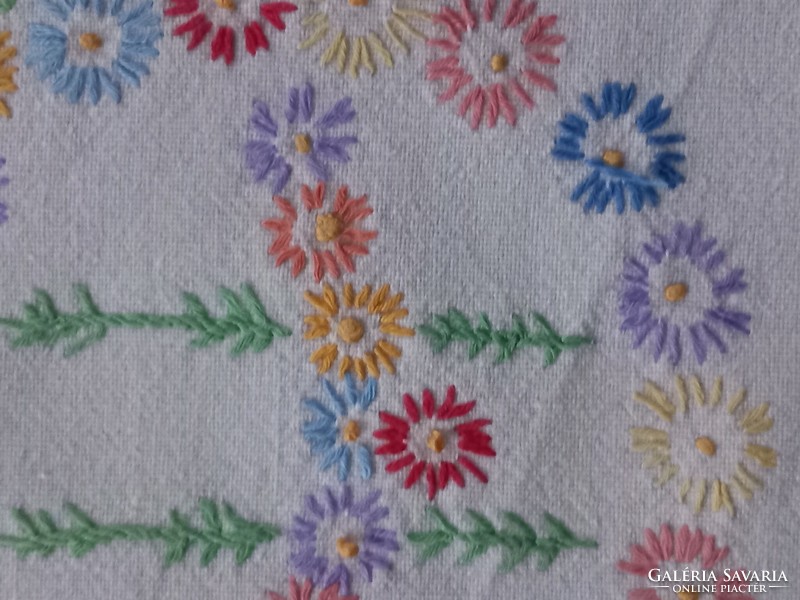 A small tablecloth