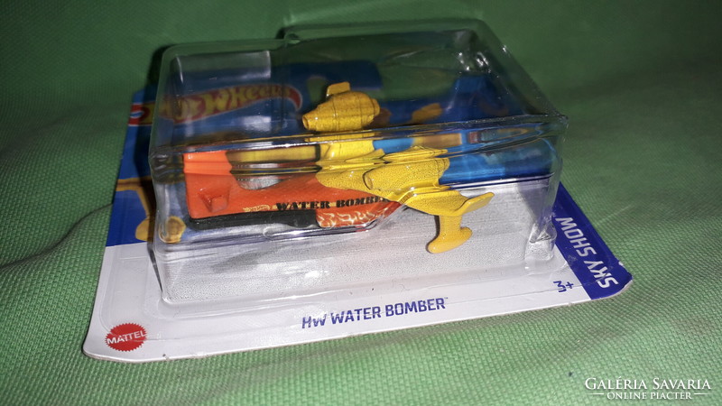 2023. Mattel - hot wheels - sky show - hw water bomber - 1:64 metal plane/small car according to the pictures 2.