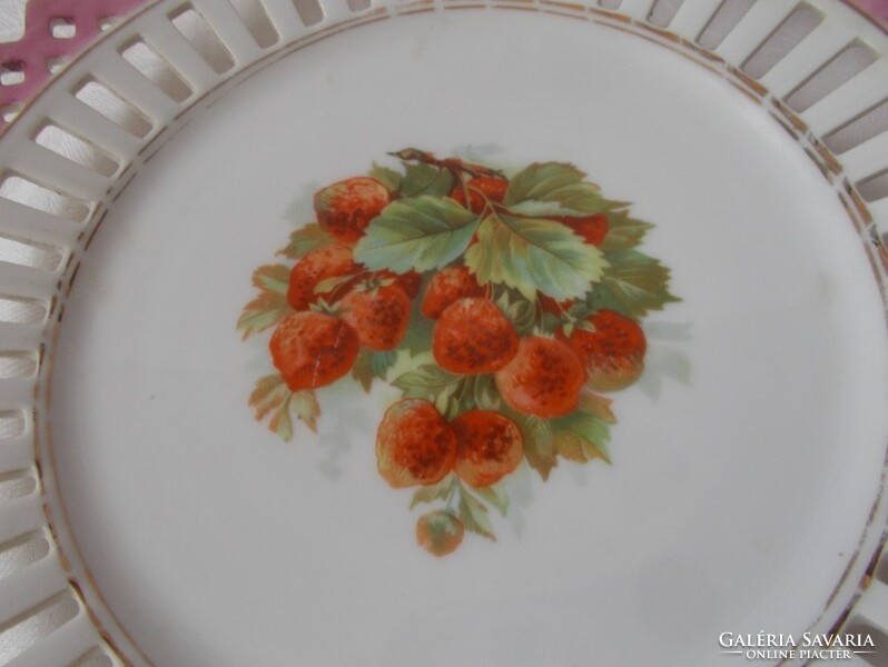 Openwork, gilded fruit pattern decorative plate 2 pcs