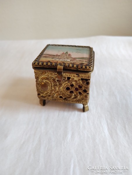 Antique ring holder box made of metal