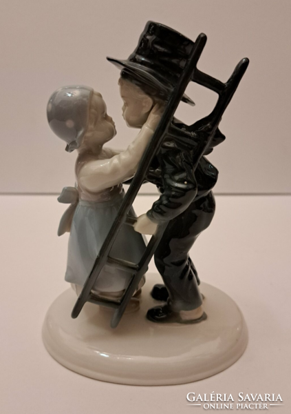 Metzler - Ortloff kéményseprő kisfiú porcelán figura 16 cm, nagy méretű