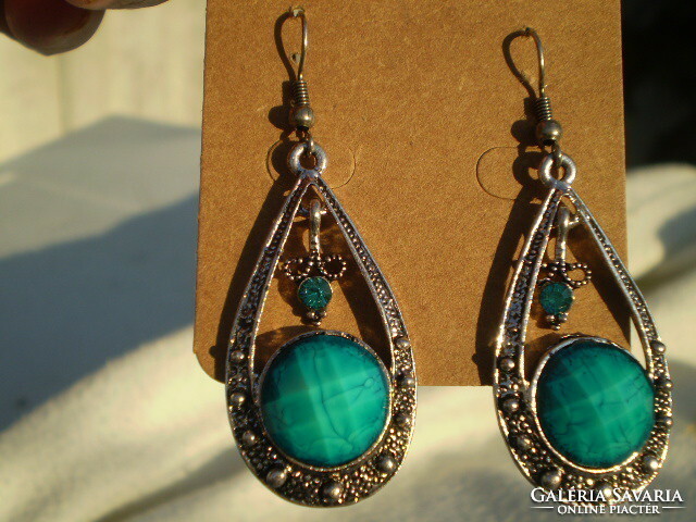 I've already discounted it, huge turquoise earrings