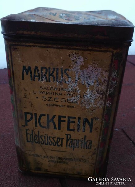 Pick mark 1869 paprika box