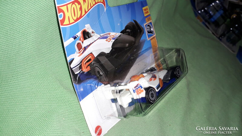 2023. Mattel - hot wheels - hw 55 race team - hw -4- trac - 1:64 metal small car according to the pictures