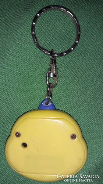 Retro tamagochi mini quartz toy keychain not tested as per pictures