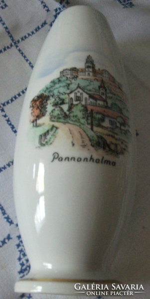 Pannonhalmi emlékváza Aquincum porcelán váza