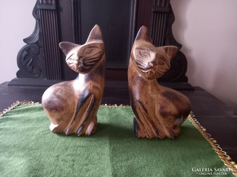 Pair of carved wooden cats