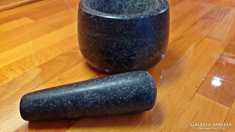 Granite kitchen spice mortar and pestle