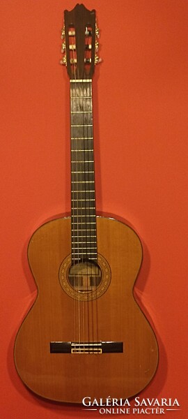 Ibanez vintage m2803 acoustic classical guitar.
