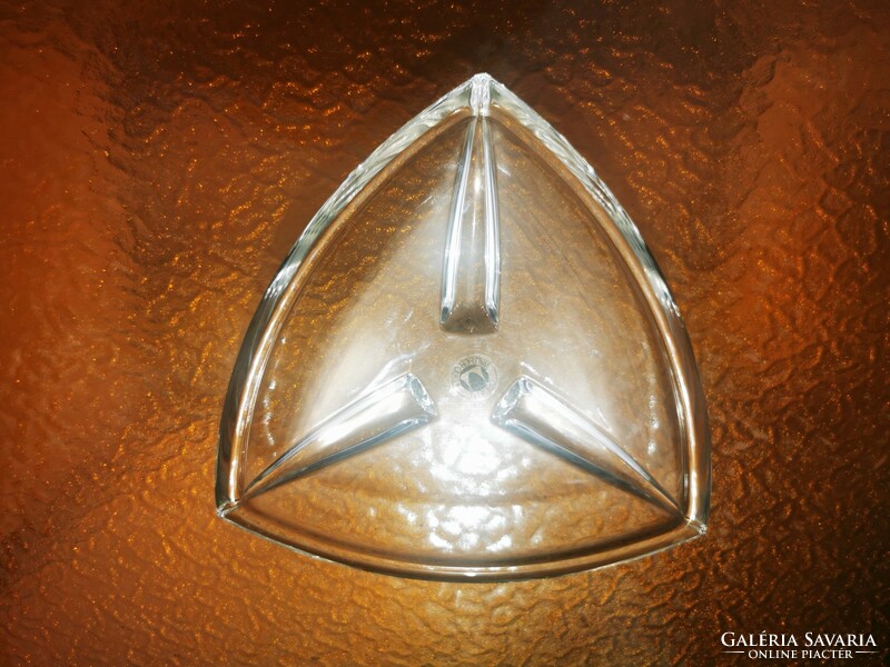 Walther glass, triangular offering