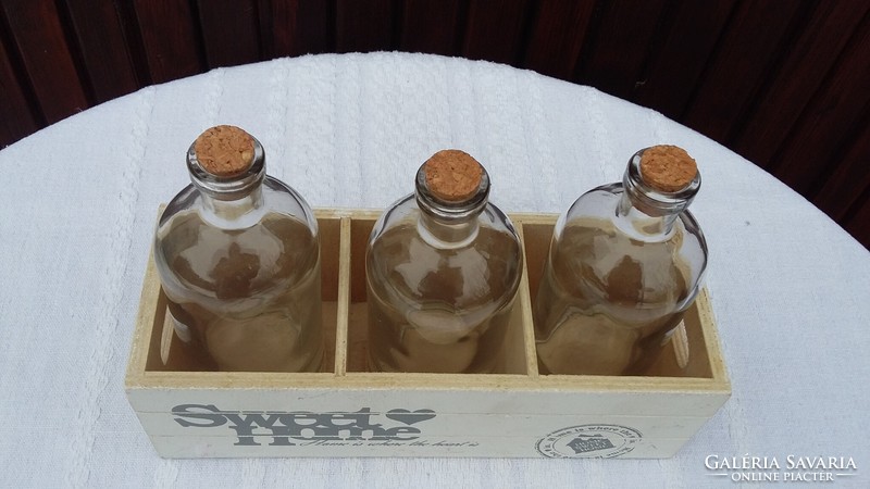 Table-top glass spice oil holder set, in a wooden holder