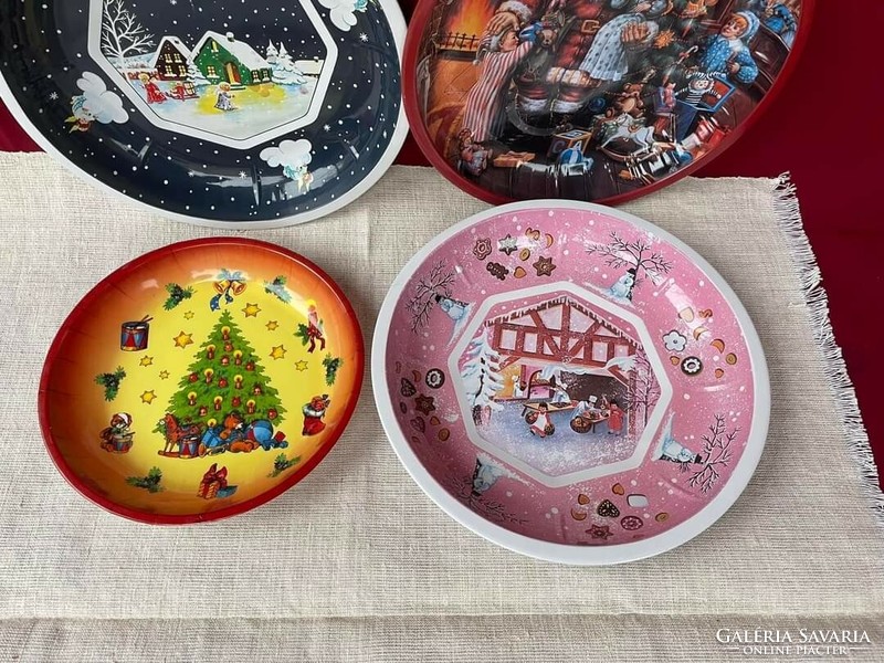 Plèh és 1 műanyag télapó karácsonyfa  tálcák kínáló Karácsonyi ünnepi ünnep szélforgó Karácsony