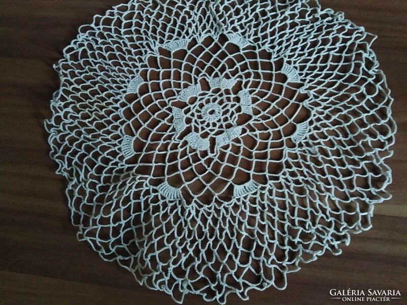 2 identical old circular very beautiful crocheted lace tablecloths in one