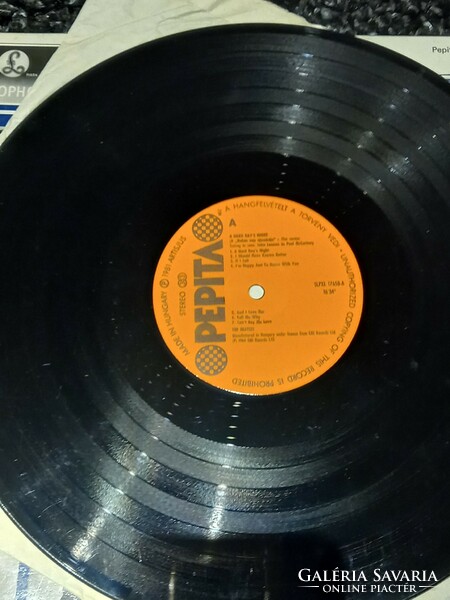 The beatles a hard days night 1964 vinyl record