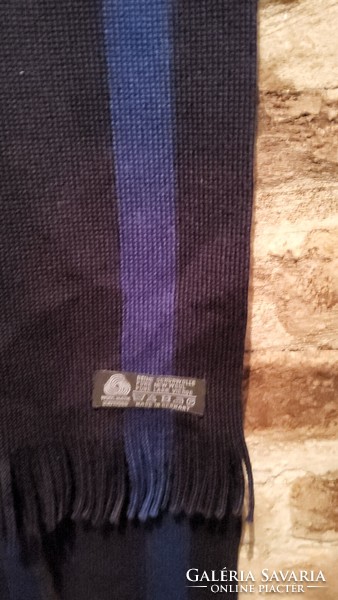 Men's knitted woolen scarf