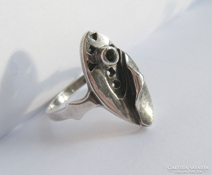 Fantasy silver ring with onyx stone