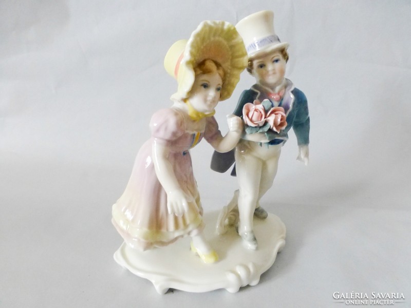 Beautiful karl ens porcelain ksetling baroque couple, children. Flawless!!!