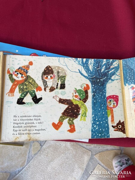 It is snowing. We are waiting for Santa Claus books book Christmas festive holiday Christmas