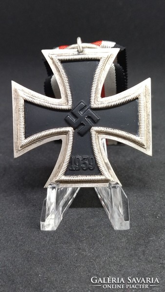 Unmarked hammer & söhne ii. Class Iron Cross
