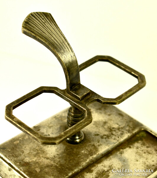Art deco walking ink stand ??? Indicated