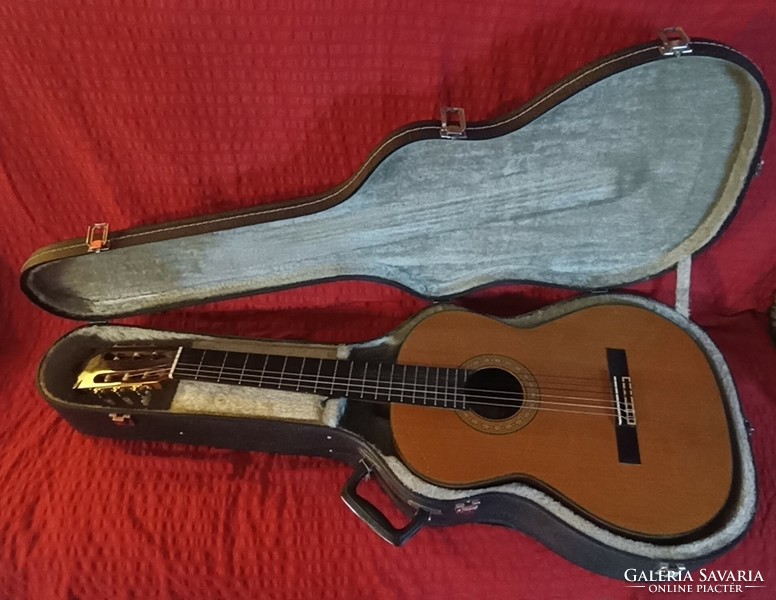 IBANEZ Vintage M2803 akusztikus klasszikus gitár.