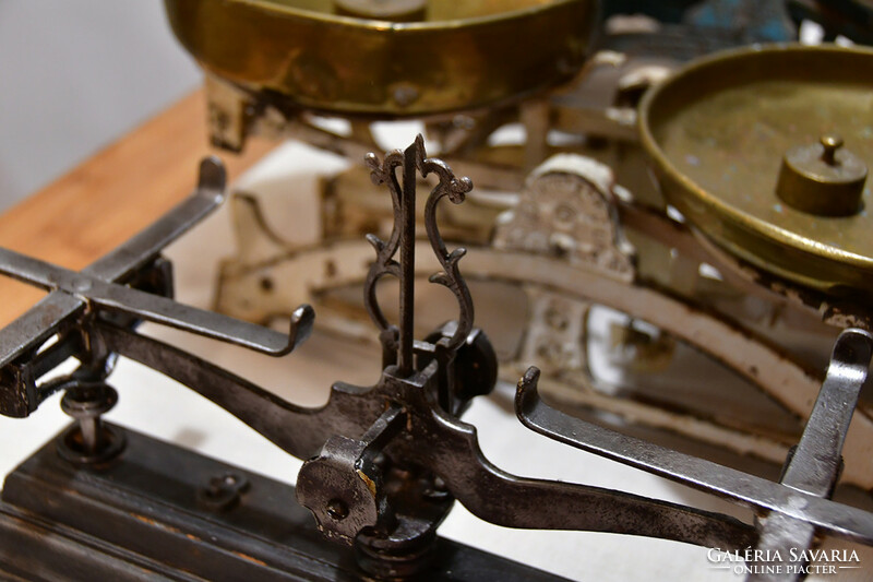 Antique scales, scale, refurbished