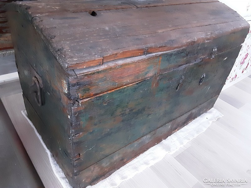 1. Vh Hungarian military wooden chest