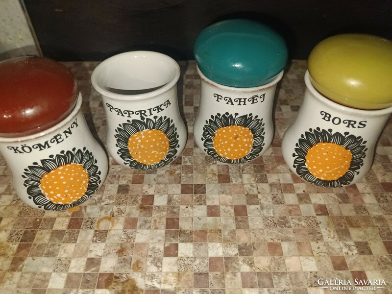 4 Városlőd spices