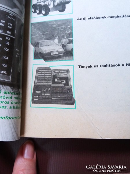 Új Technika könyvsorozatból 1987/1.szám. Címlapon: Ayrton Senna