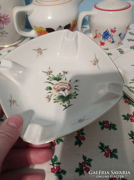 !Hóllóház porcelains