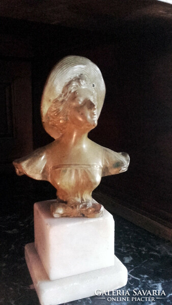 Art nouveau lady on marble base - bust - art&decoration