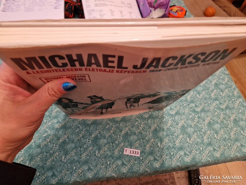 T1333 michael jackson biography in pictures