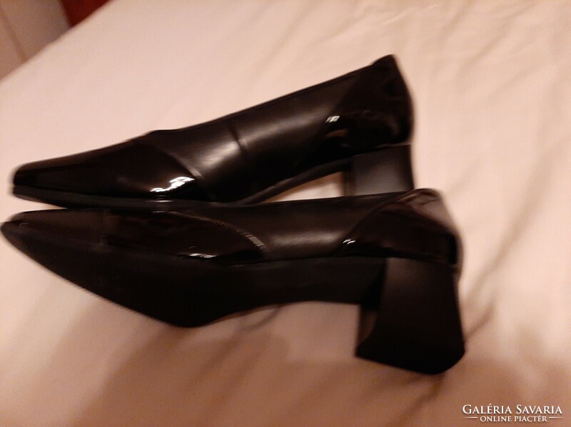 Brand new Gabor women's shoes