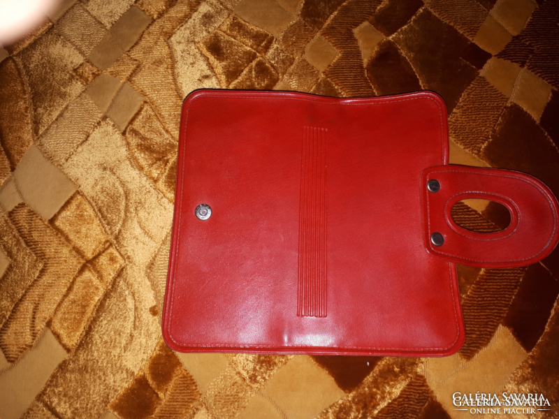 Cheap! Red women's wallet with 3 drawers, barely used