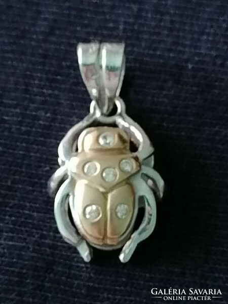 Scarab gold pendant