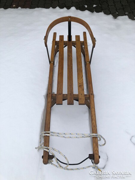 Retro wooden sled