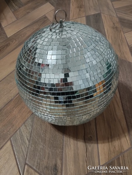 Disco ball (disco ball, disco ball, disco ball)